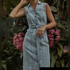 nwt WHITE HOUSE BLACK MARKET stretch denim sheath dress 8